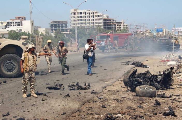 Yemen'de intihar saldırısı: Ölüler var
