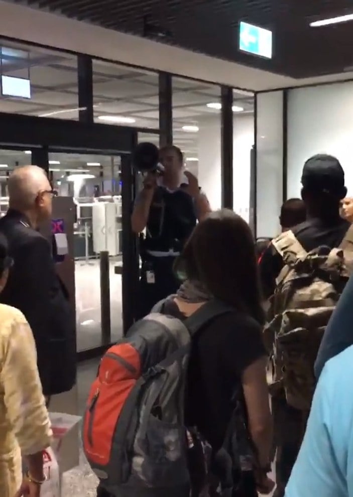 Frankfurt havalimanında terör paniği