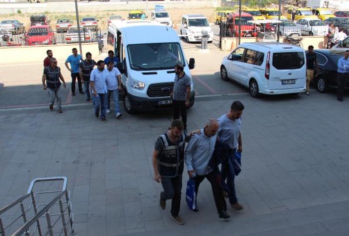 Edirne’de 5 polis FETÖ’den gözaltına alındı