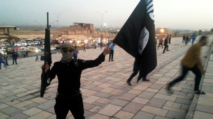 İndependent: Binlerce IŞİD'li Avrupa'ya dönebilir