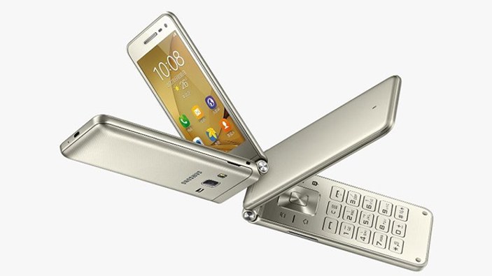 Samsung kapaklı telefonunu tanıttı