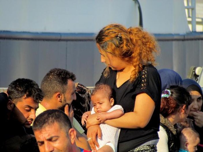 Çeşme'de 161 mülteci yakalandı