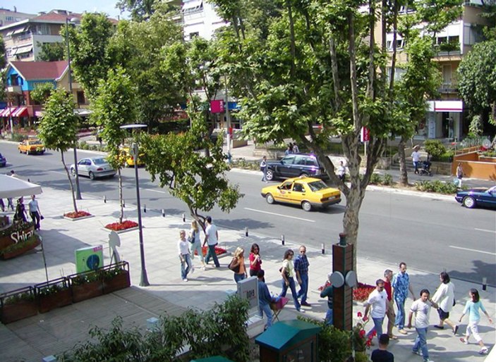 İstiklal ve Bağdat Caddesi'nde kiralar düşecek