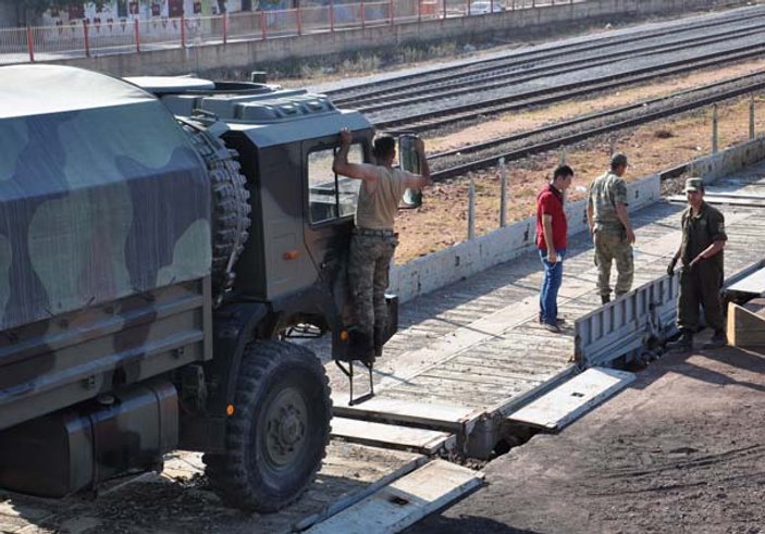 İstanbul ve Ankara'da askeri birlikler taşındı