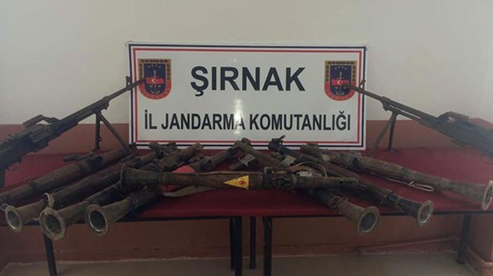 Şırnak'ta YPG amblemli roketatarlar ele geçirildi