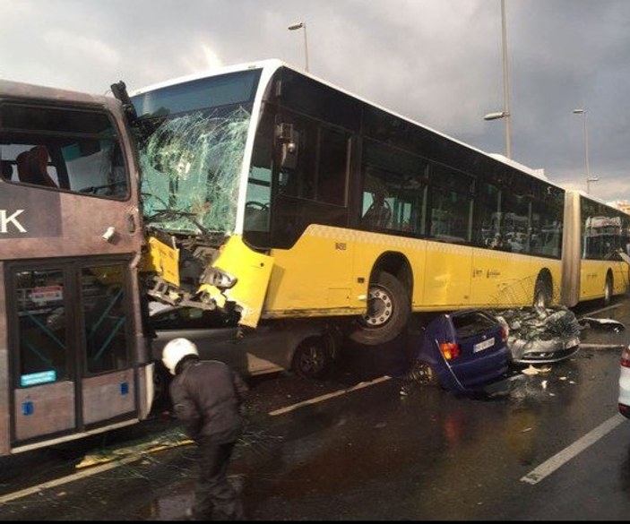 Metrobüs kazasının sebebi şoförle yolcunun tartışması