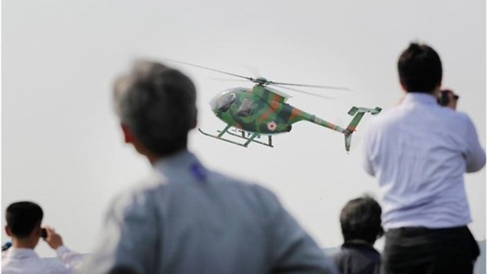 Kuzey Kore'de havacılık festivaline ABD uçağı damga vurdu