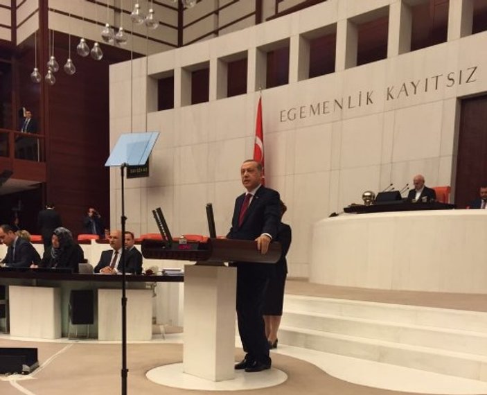 Meclis'e gelen Erdoğan'ı Milletvekilleri kapıda karşıladı