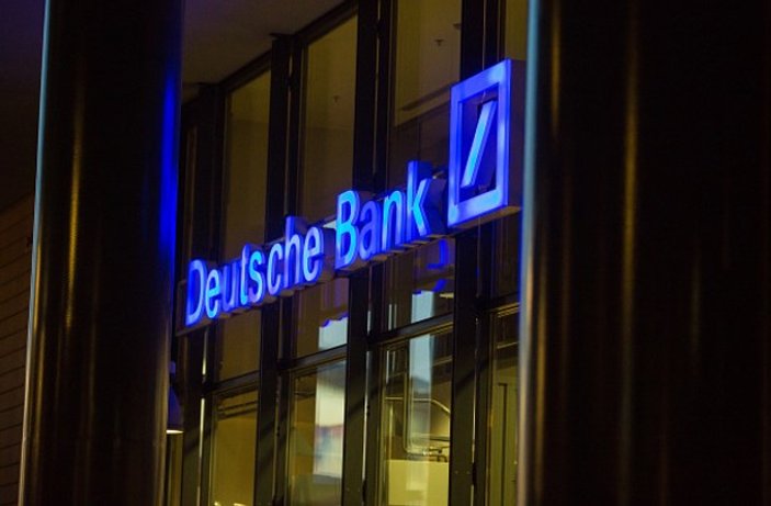 Bild gazetesinin Türkler Deutsche Bank'ı alacak korkusu