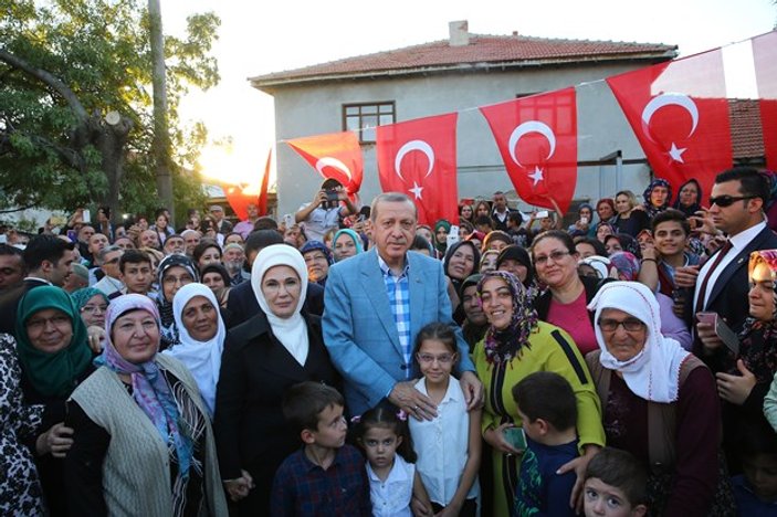 Erdoğan'dan Şehit Halisdemir'in ailesine ziyaret