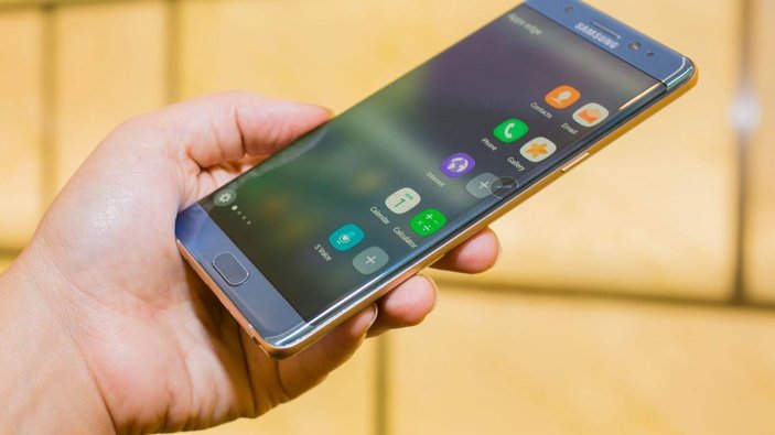 Samsung: Note 7'leri kapalı tutun