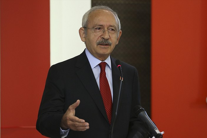 Kılıçdaroğlu çocuklar için düzenlenen toplantıda konuştu