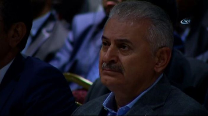Başbakan Yıldırım 15 Temmuz belgesel gösteriminde ağladı