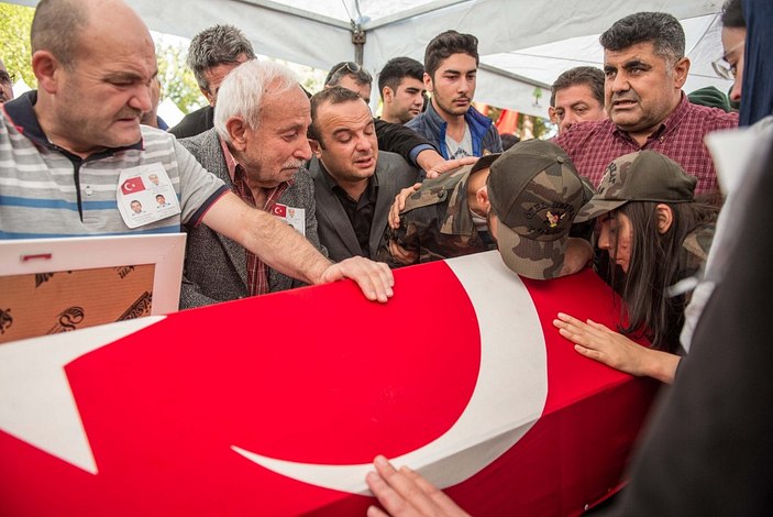 Gaziantep şehitlerine veda