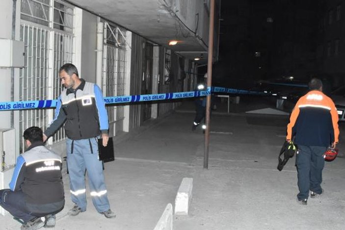 Konya'da 5 katlı bina güvenlik amaçlı boşaltıldı