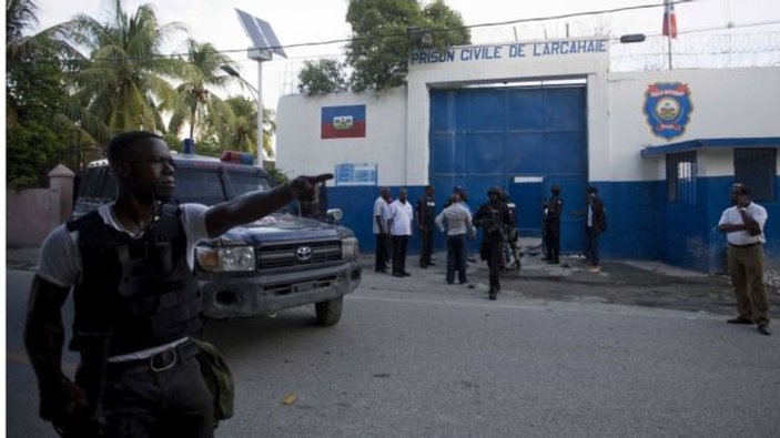 Haiti'de 174 mahkum cezaevinden kaçtı