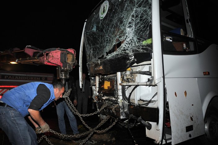 Bursa'da trafik kazası: 11 yaralı