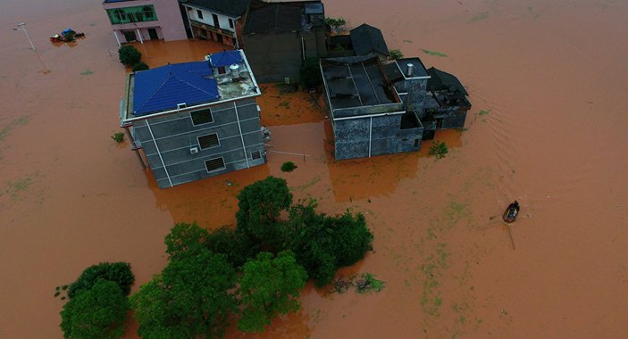 Çin'de Haima tayfunu: 700 bin kişi tahliye edildi