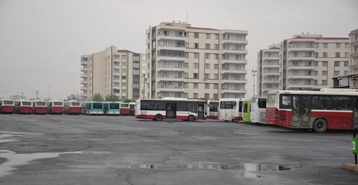 Diyarbakır'da otobüsler tekrar çalışmadı