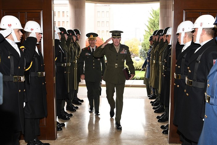 Akar ile ABD Genelkurmay Başkanı'nın görüşmesi sona erdi