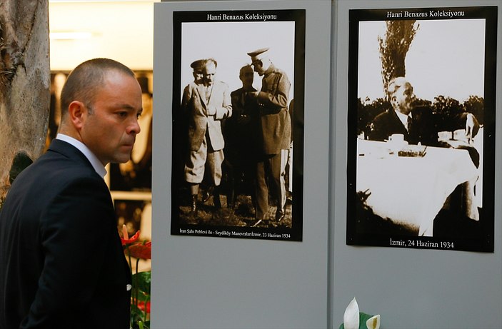 Atatürk İzmir'de sergisi kapılarını açtı