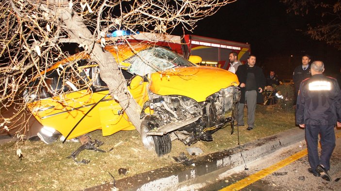 Ankara'da trafik kazası: 2 yaralı