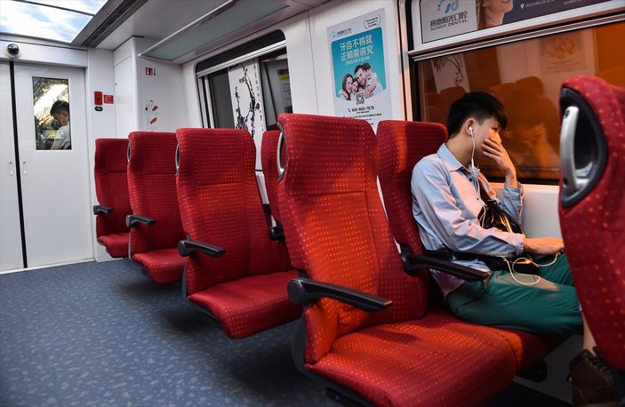 Çin metrosunda business class uygulaması