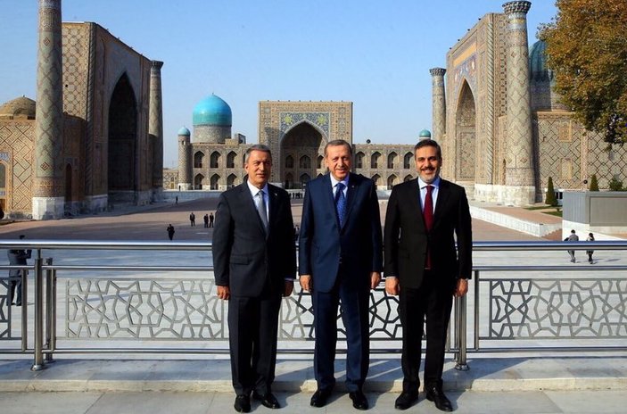 Erdoğan, Akar ve Fidan aynı karede