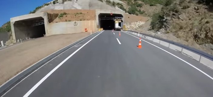 Adana-Antalya yolu 1 yılda bitirilecek