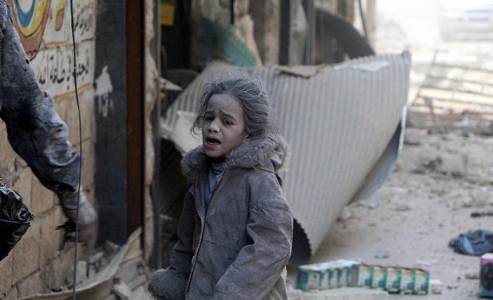 Halep'e hava saldırısı: 30 ölü