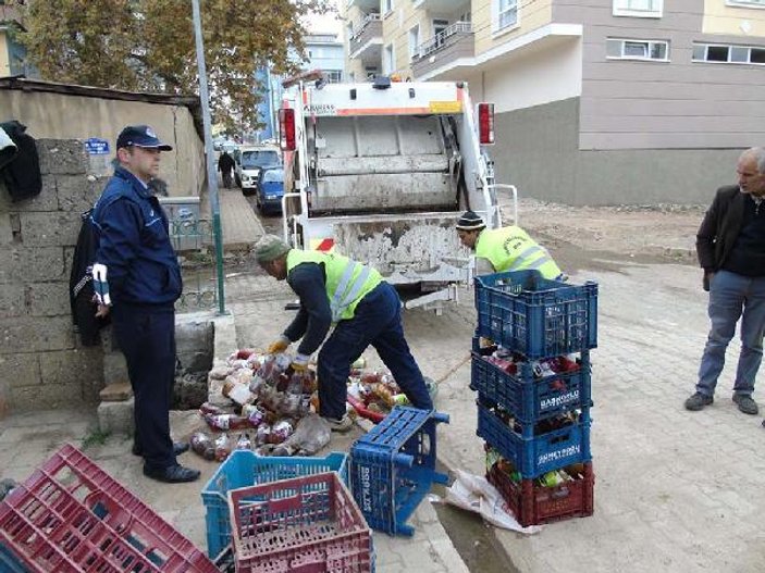 İslahiye’de kullanma tarihi geçen 1 ton gıda imha edildi