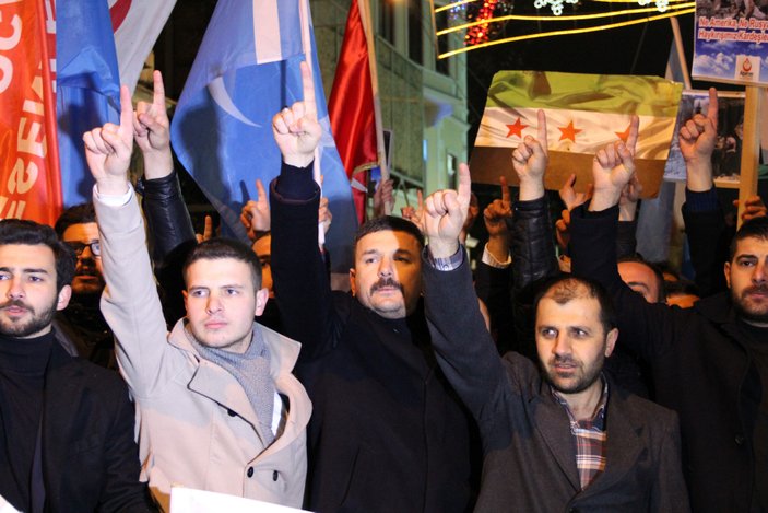 Alperen Ocakları’ndan Taksim’de Halep protestosu