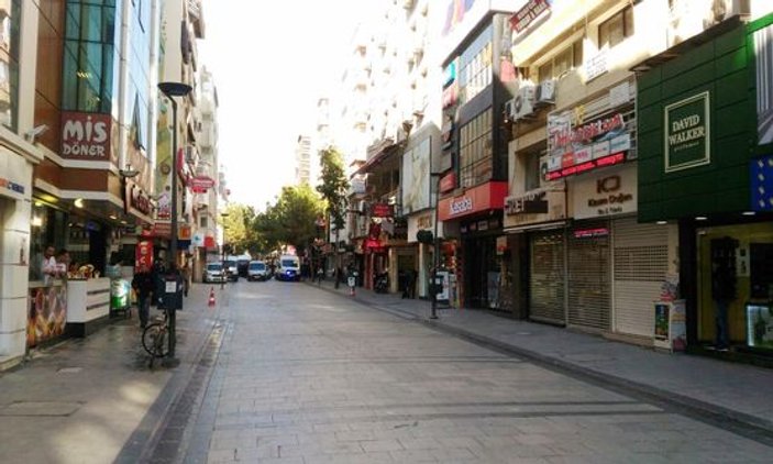 İzmir'de bomba paniği