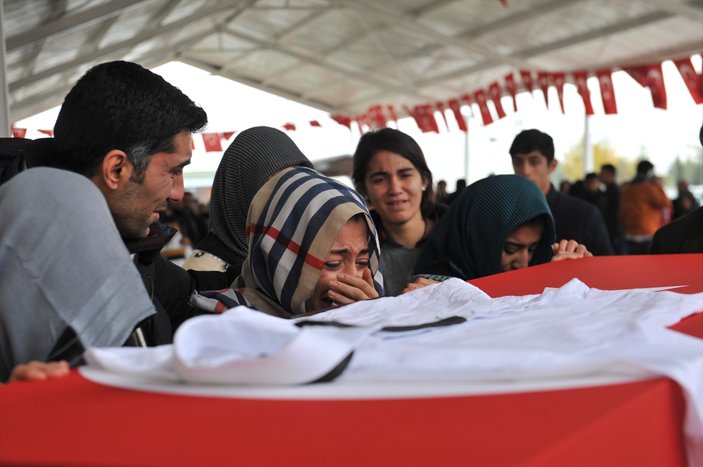 Şehit Piyade Er Tomak son yolculuğuna uğurlandı