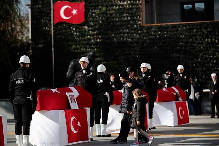 İstanbul Emniyeti'nde şehit babaya veda