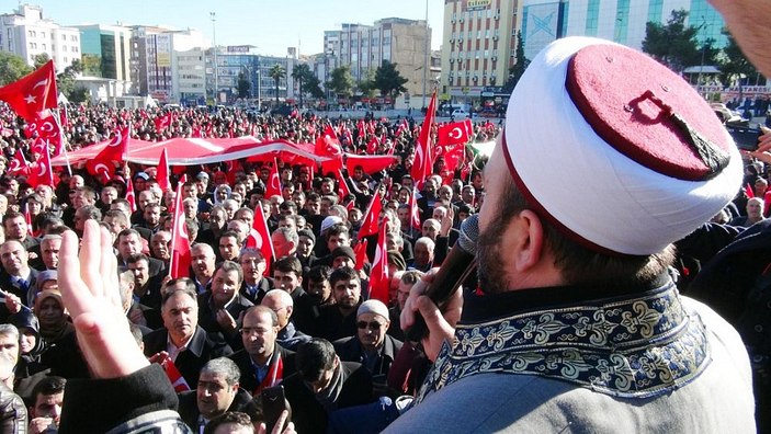 Şanlıurfa'da 'teröre tepki kardeşliğe davet' yürüyüşü