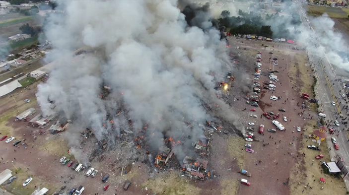 Meksika'da havai fişek pazarında patlama meydana geldi