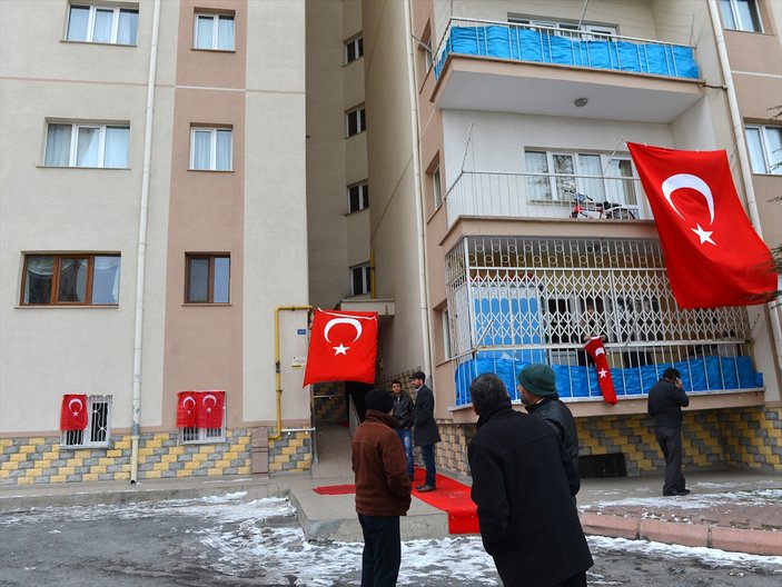 El Bab şehitleri memleketlerine uğurlandı