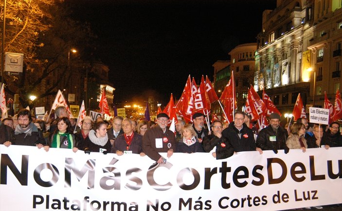 İspanya'da elektrik kapatma protestosu