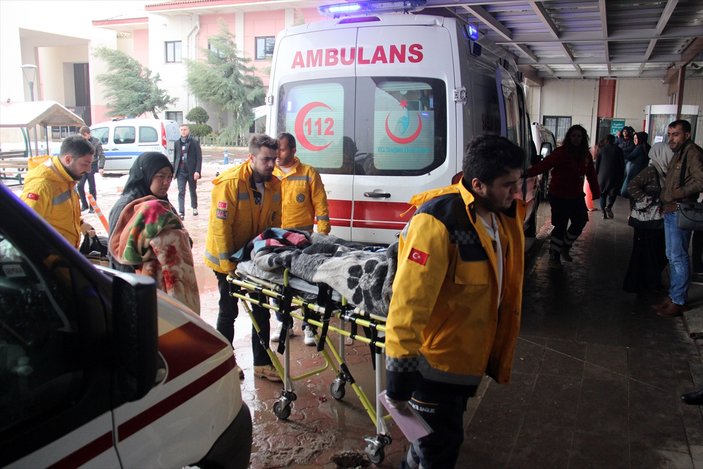 4 yaralı Suriyeli Kilis'e getirildi