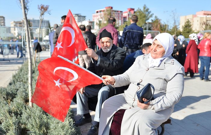 Mardin'de huzur ve kardeşlik mitingi