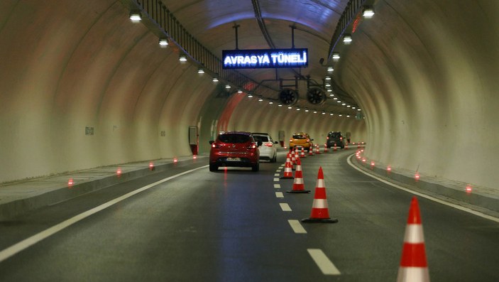 Avrasya Tüneli'nden ilk günde kaç araç geçti