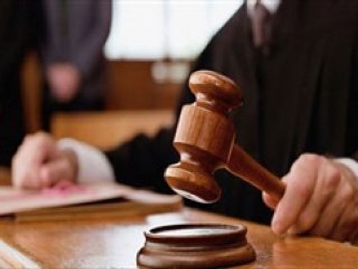 Sakarya'da 2 hakim ve 1 savcı tutuklandı