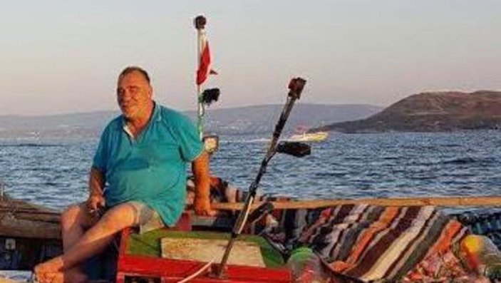 İzmir'de sahil güvenlik botu tekneyle çarpıştı: 1 ölü
