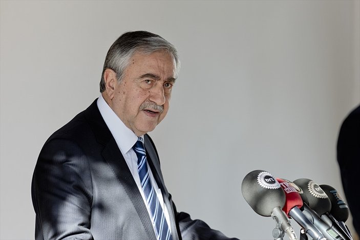 Kıbrıs müzakerelerinde liderler yeniden bir arada