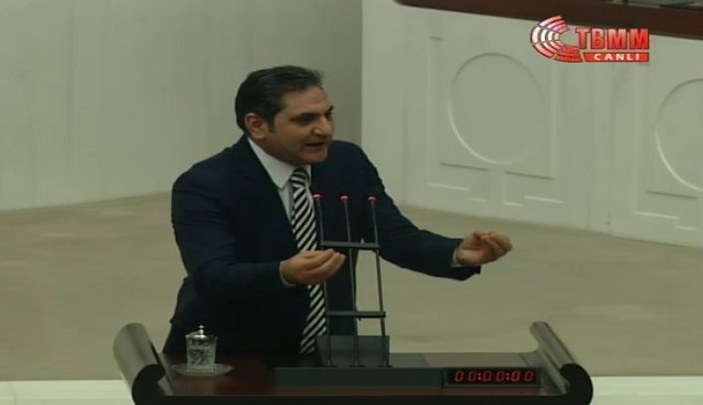 CHP'li Aykut Erdoğdu'dan Meclis'te tekbir iddiası