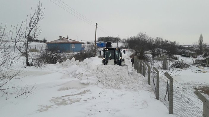 Kar kalınlığı Edirne'de 47 santimetreye ulaştı