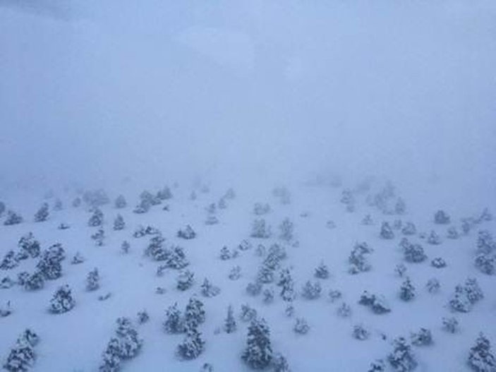 TSK Mersin'de karda mahsur kalan 2 kişiyi kurtardı