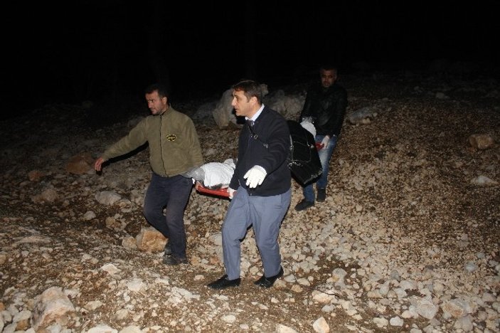 Antalya'da vahşi hayvanlarca parçalanmış ceset bulundu