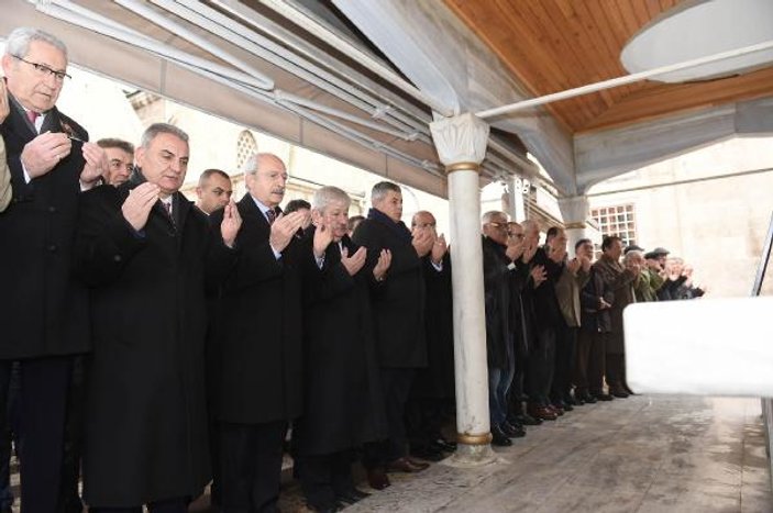 Kılıçdaroğlu, Ali Gürhan Fişek'in cenaze törenine katıldı